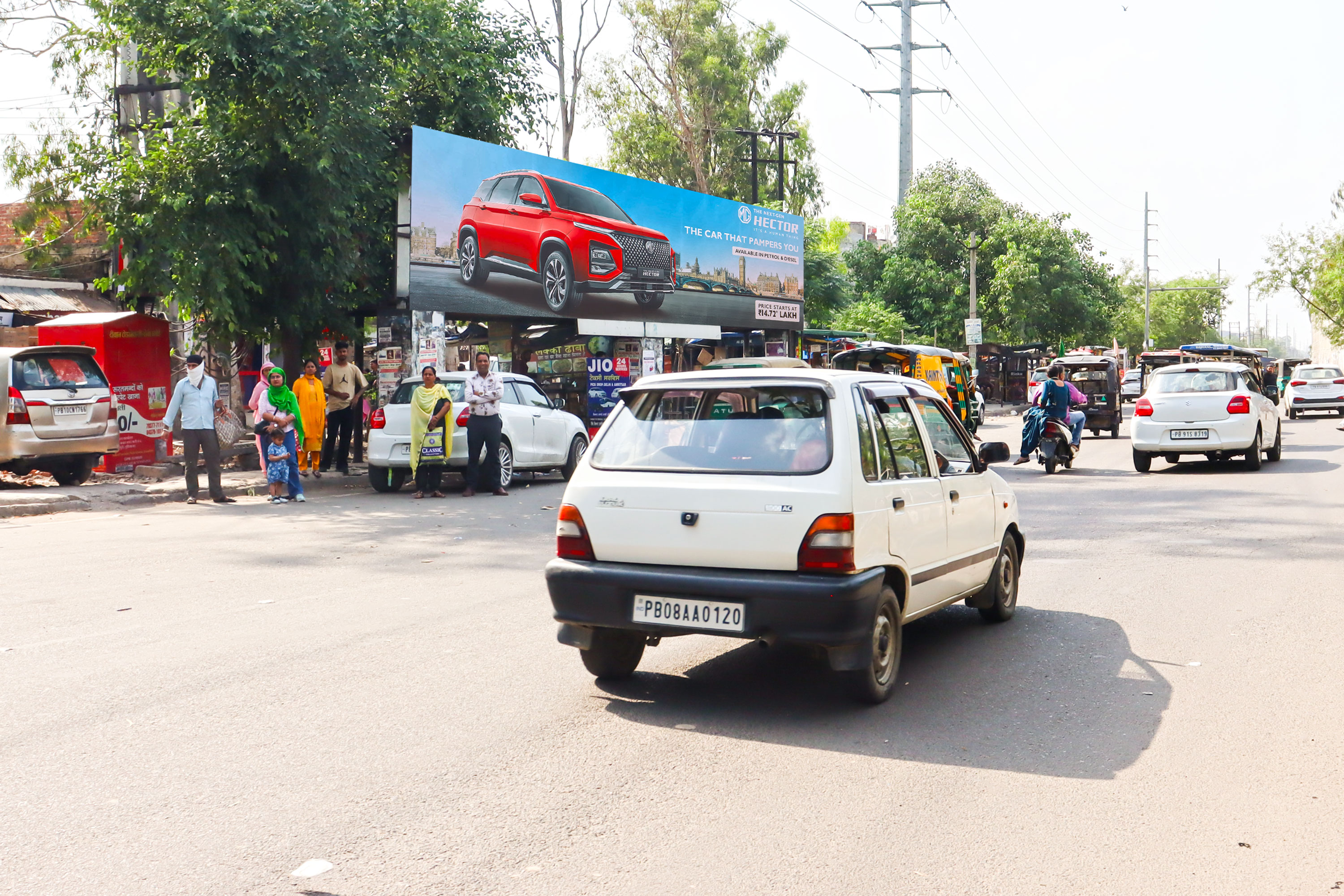 Jalandhar By-Pass Chowk (Bus stop)